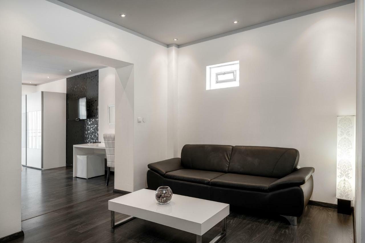 The Suites - Small Luxury Living Vodice Exterior foto